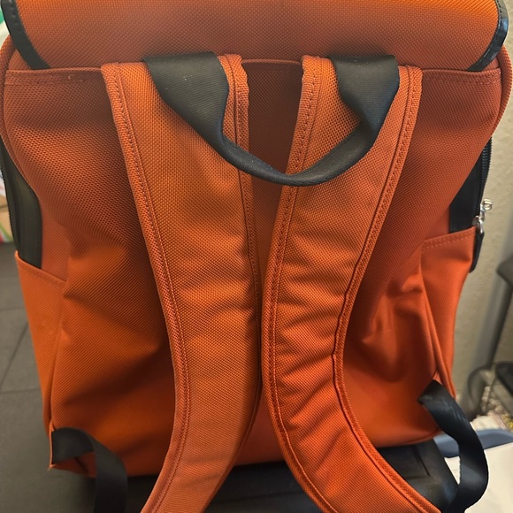 Ralph Lauren- men- extra large backpack- orange with black trims - pre loved - Picture 3 of 11